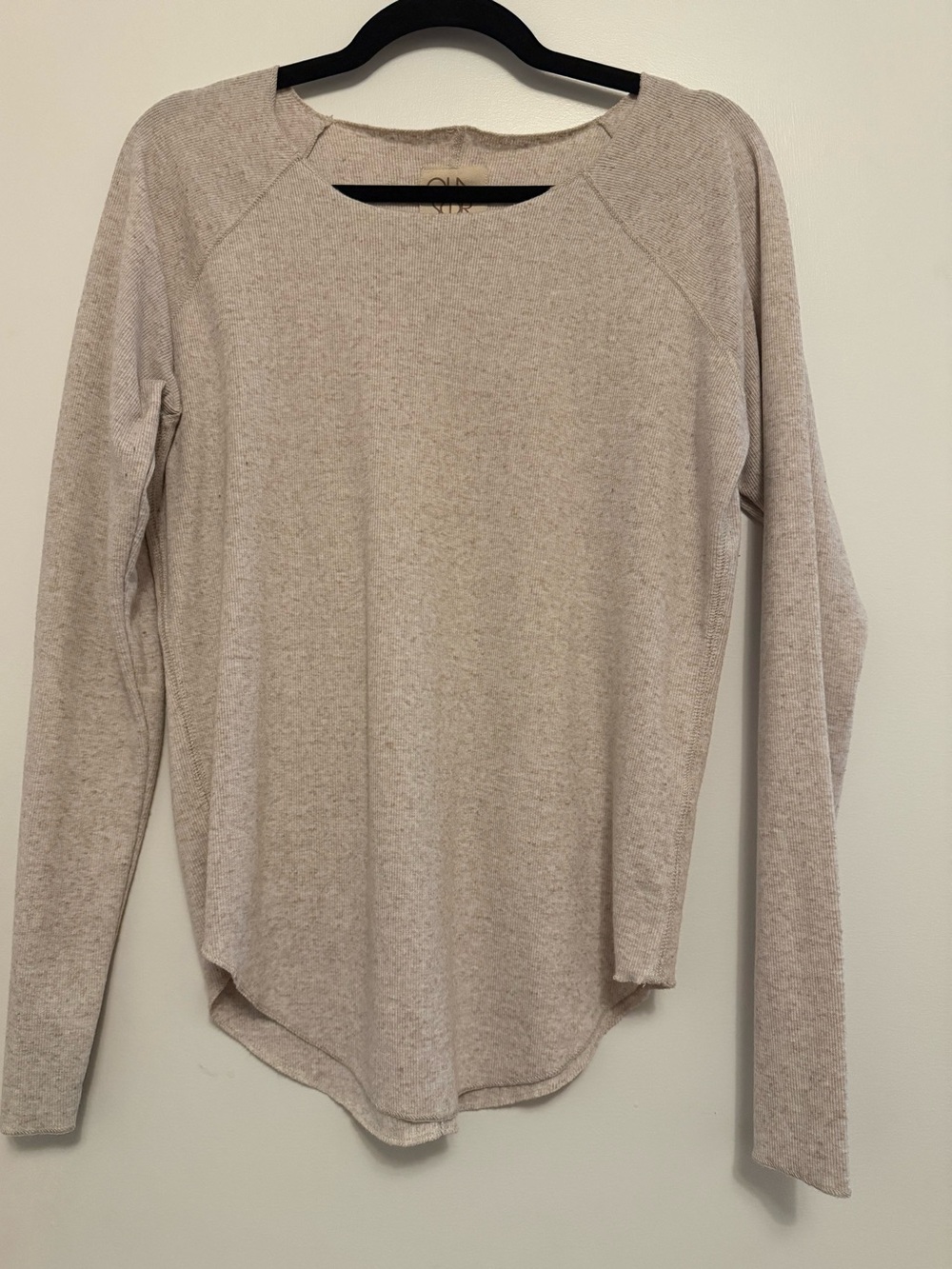 Chaser Linen Blend Wheat Lightweight Linen Blend Tee Sweater L